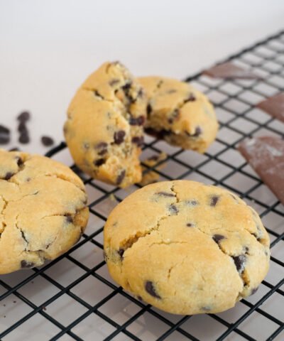 The Classic Choc Chip Cookies - Retail